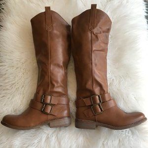 Very Cute Brown Boots